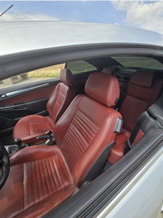 2010 Opel Astra H TwinTop - Start/Stop 1.9CDti