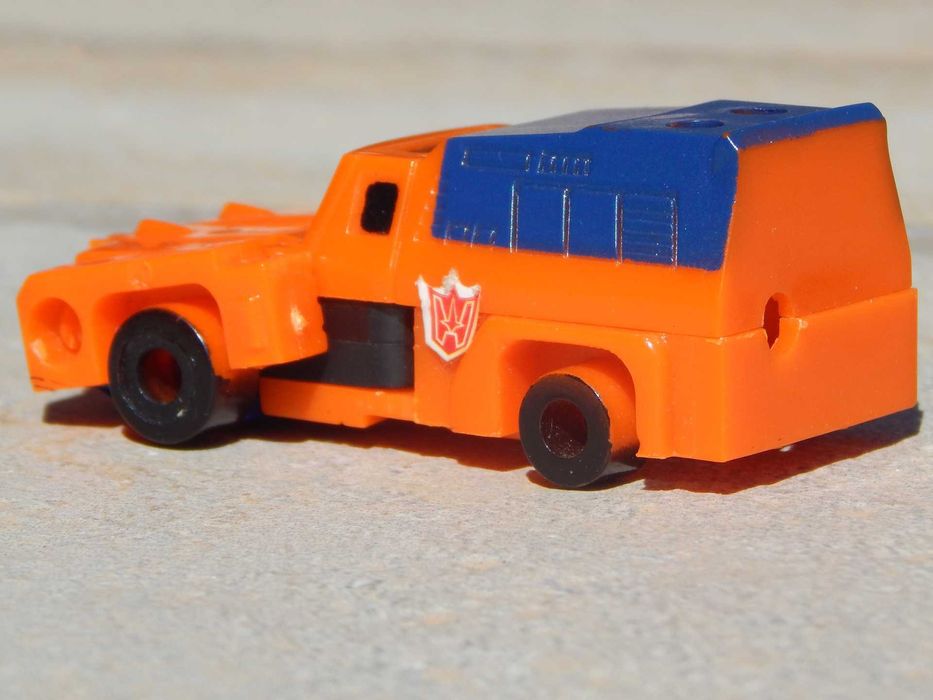 Figurina Transformers G1 Autobot Throttlebot Wideload Takara 1989