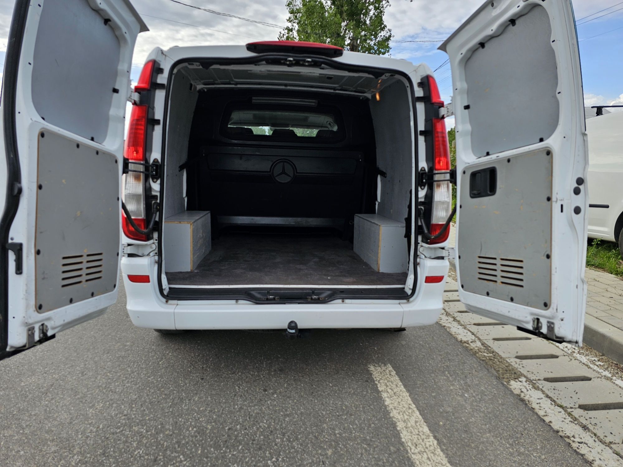 Mercedes vito  xxl viano an 2012