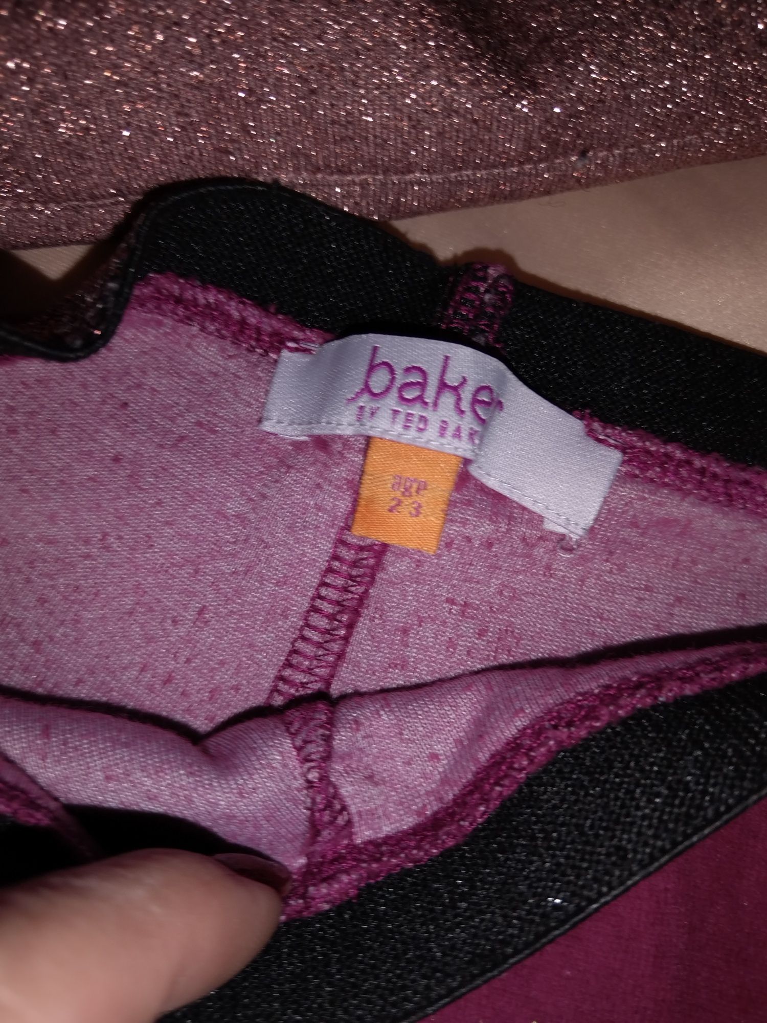 Ted baker 3-4г, 2-3г, 18-24  м