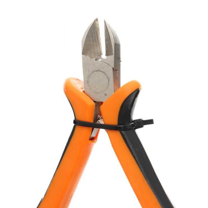 Комплект 14бр. отвертки и клещи