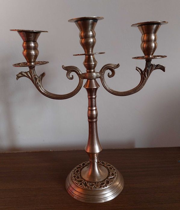 Подсвечник бронзовый трёхрожковый. Канделябр бронза