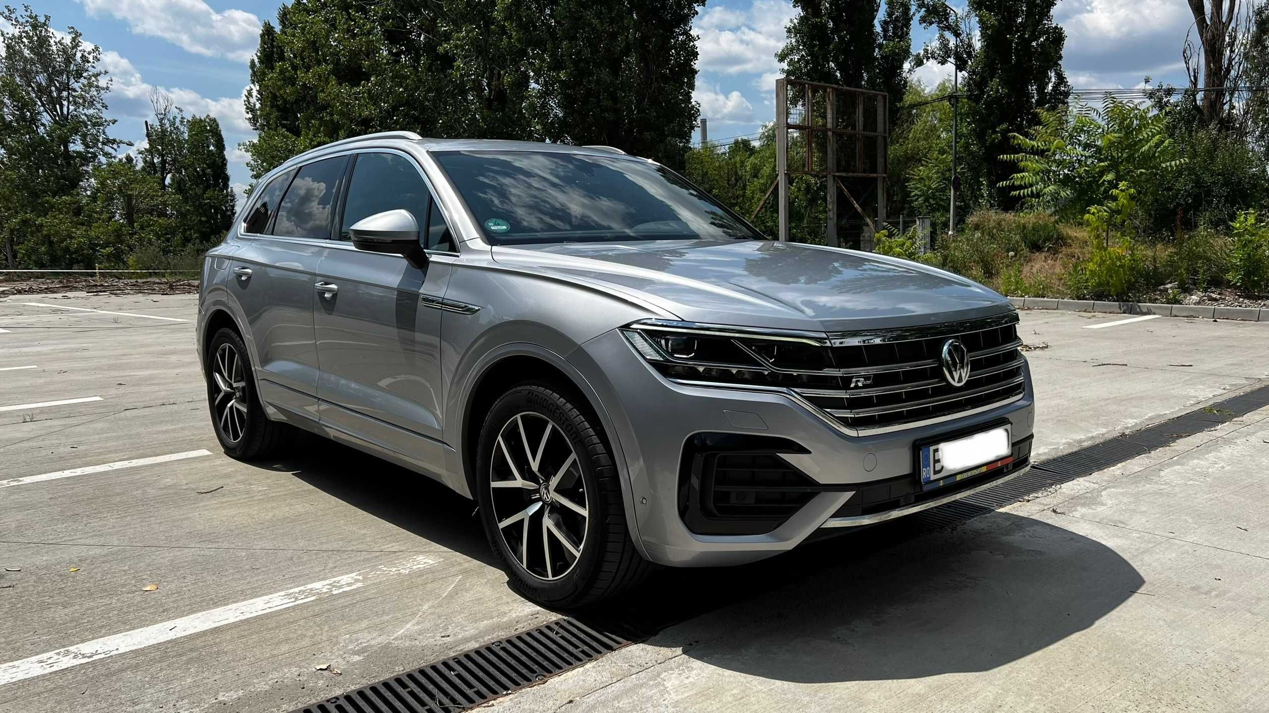 Volkswagen Touareg 2019 R-Line, 286CP, Webasto, Panoramic, Perne aer