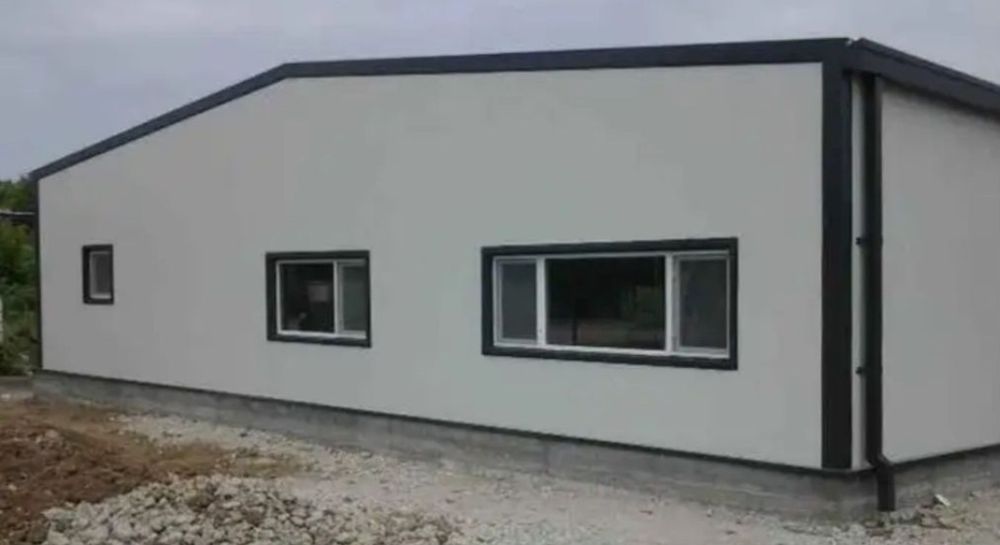 Hale structuri metalice pergole .
Executăm orice confecție metalică ce