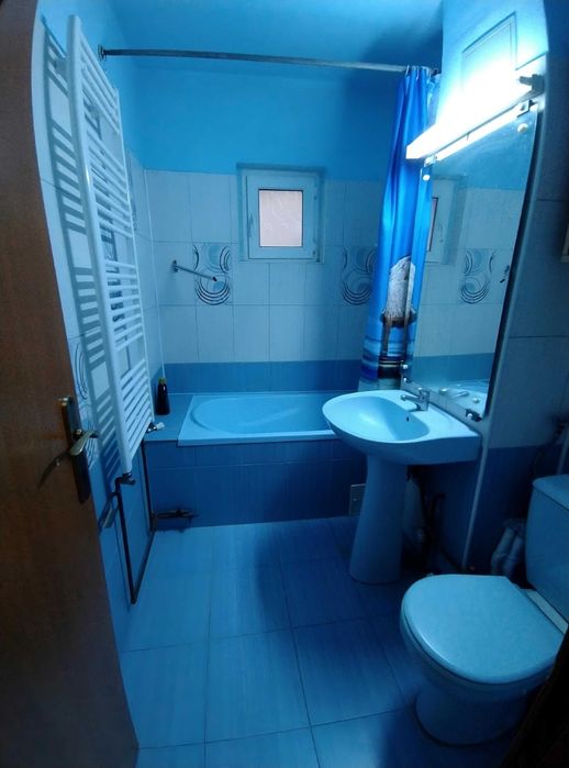 Inchiriez Apartament 2 camere, 54 mp, 2 balcoane, etaj 1/4 – confort 1