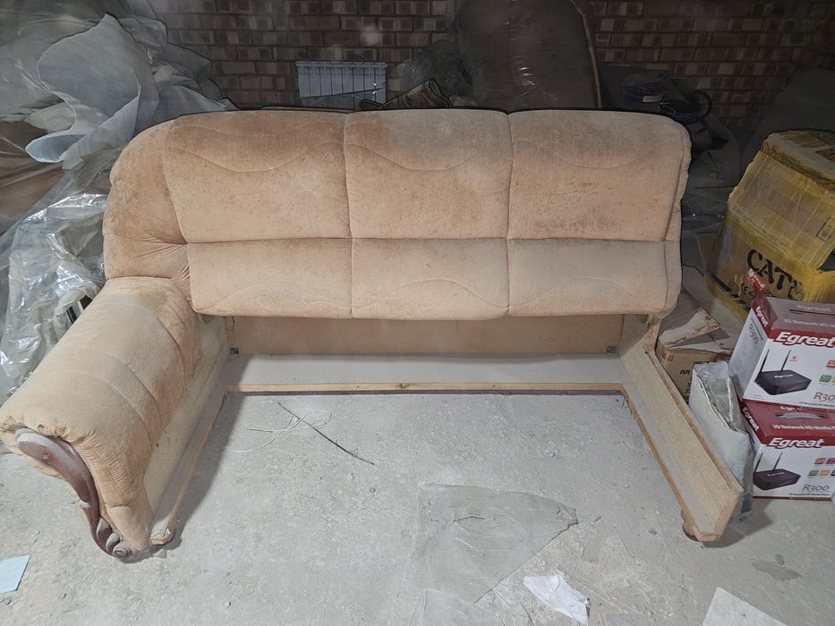 Диван разобранный даром