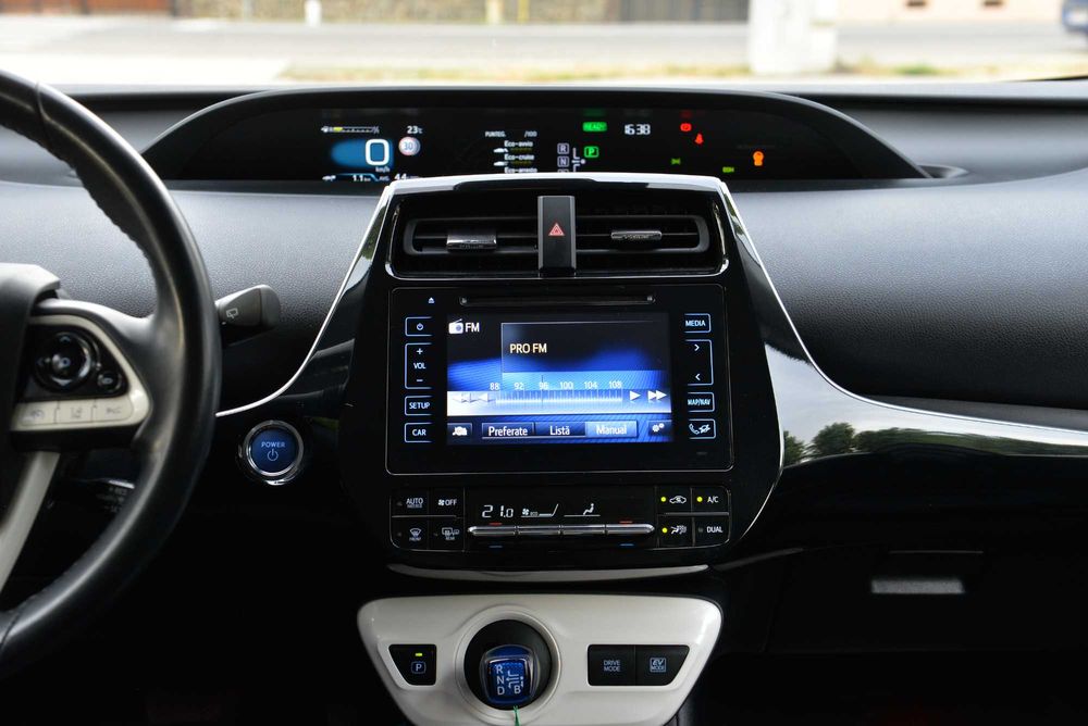 Toyota Prius 1.8 Hybrid Style