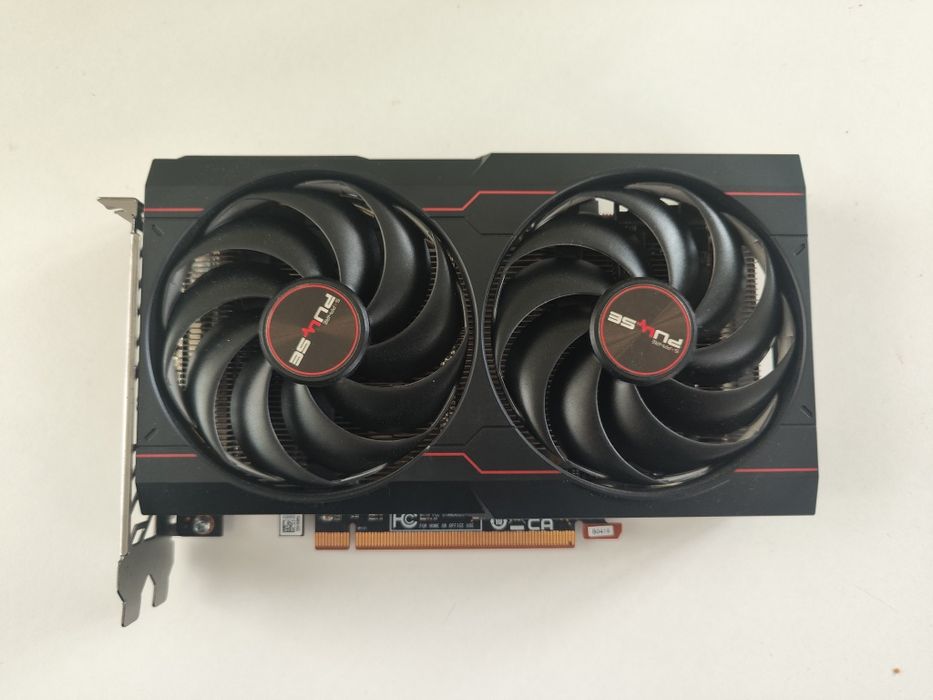 Sapphire Pulse AMD Radeon RX 6600 8GB