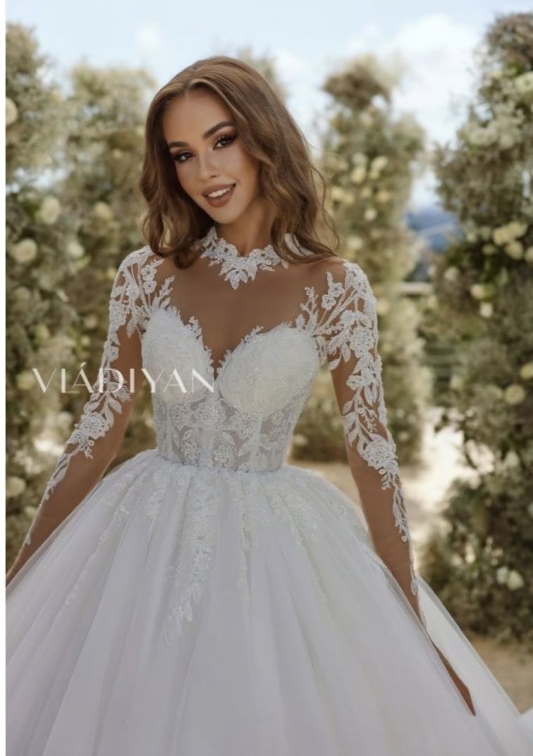 Rochie mireasa tip printesa Vladiyan
