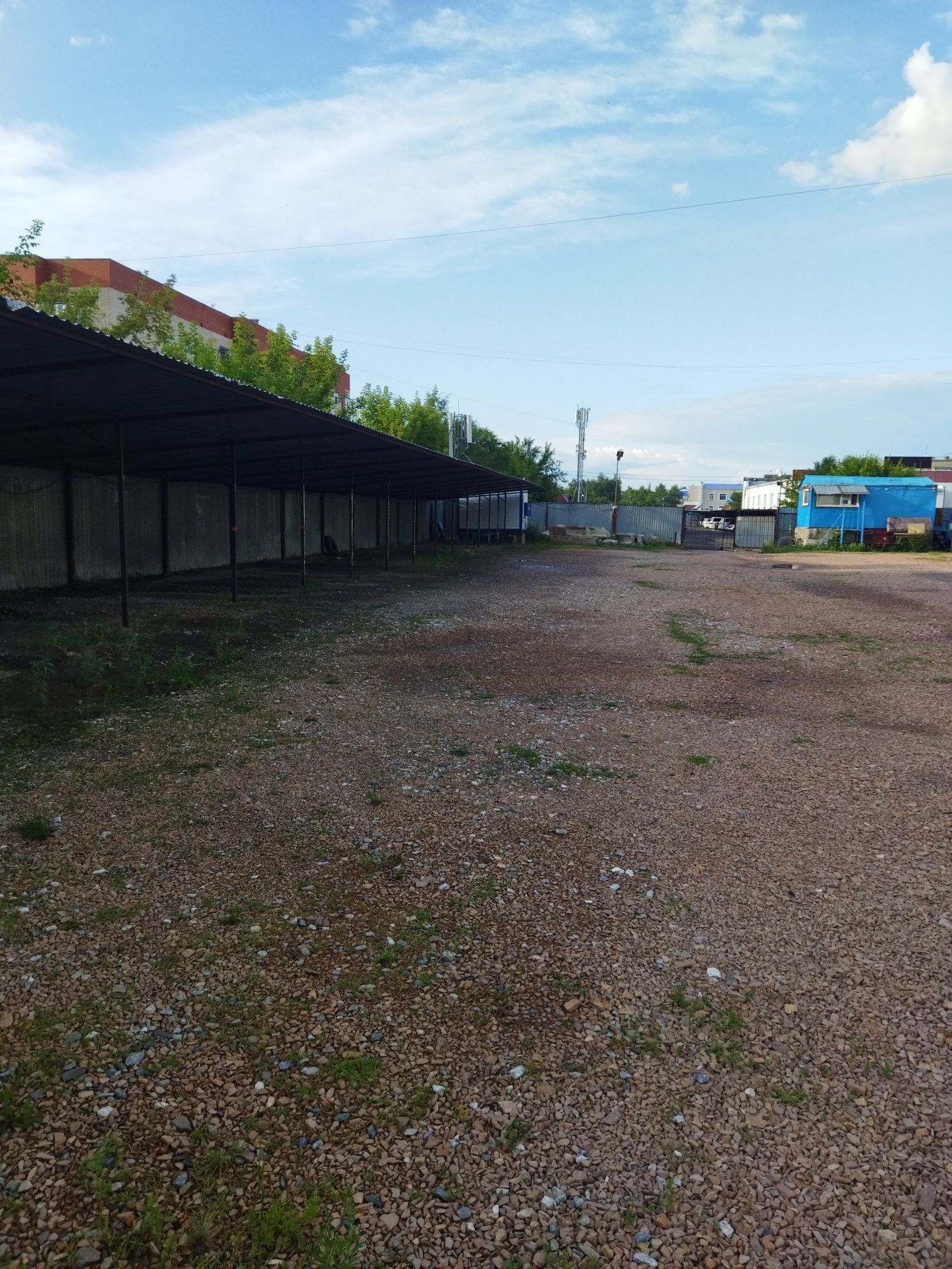 Сдам в аренду автостоянку,мкр.5,автомойка 5 Элемент Автовокзал