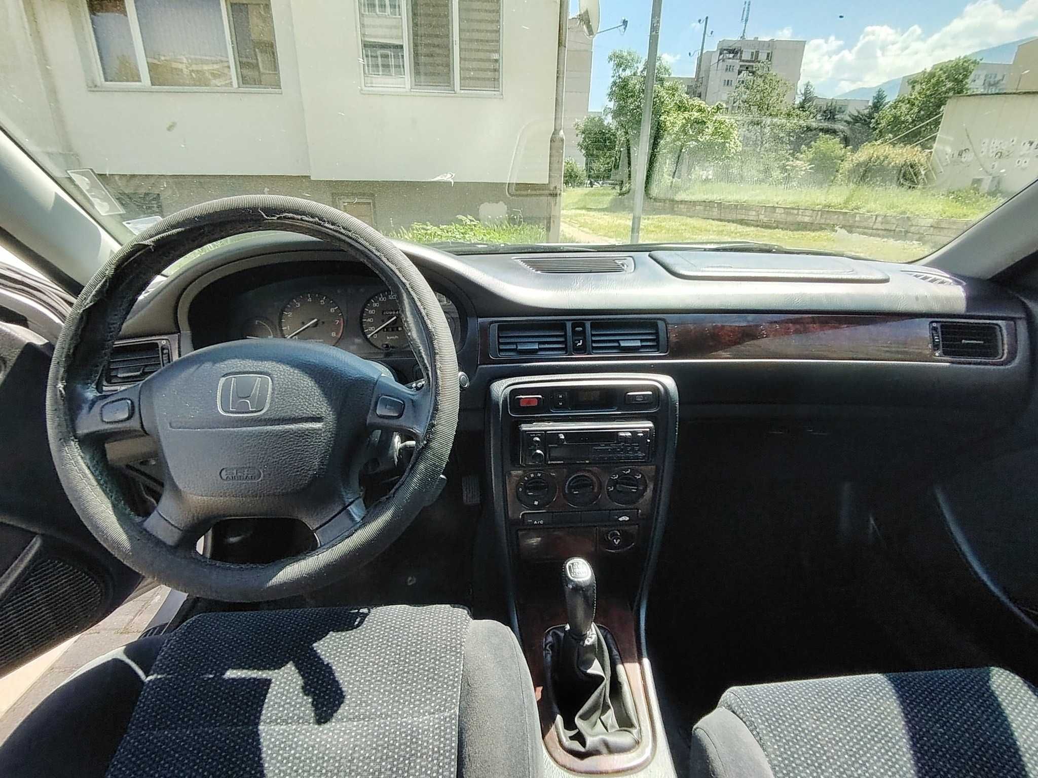 Honda Civic 5DR регистриран, всичко платено