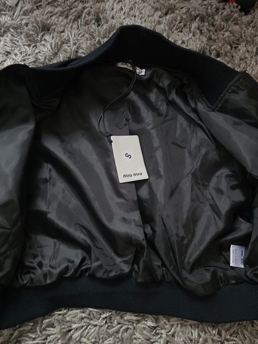Ново жестоко яке С размер miu miu