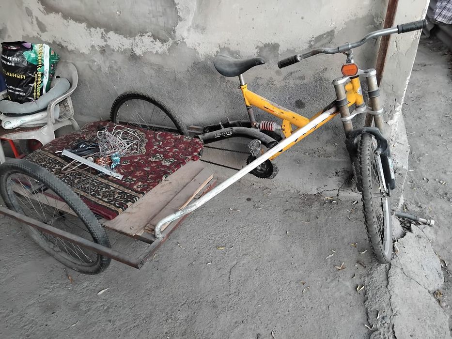 Велосипед трехколесный