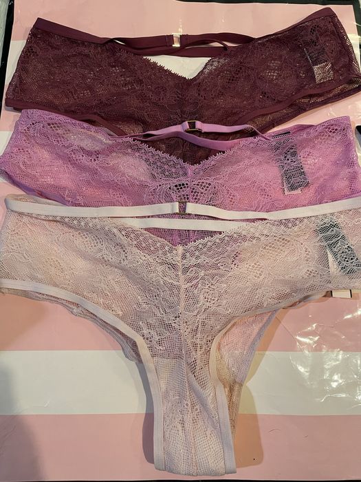 Lenjerie intima Victoria’s Secret