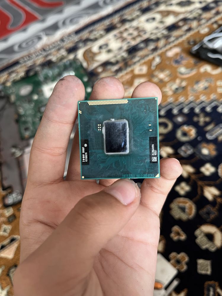 Продаю intel core i3- 2310M