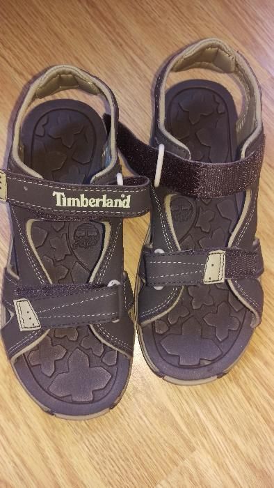Vand sandale noi marca Timberland pentru baieti