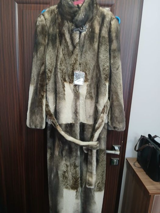 Продам шубу норковая в идеале размер 46.