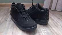 Оригинални Дамски Nike Air Jordan маратонки 38.5 черни