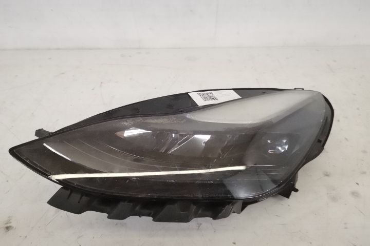 Фар Ляв Оригинален Лед / Far Lyav Originalen Led Тесла / Tesla Model 3