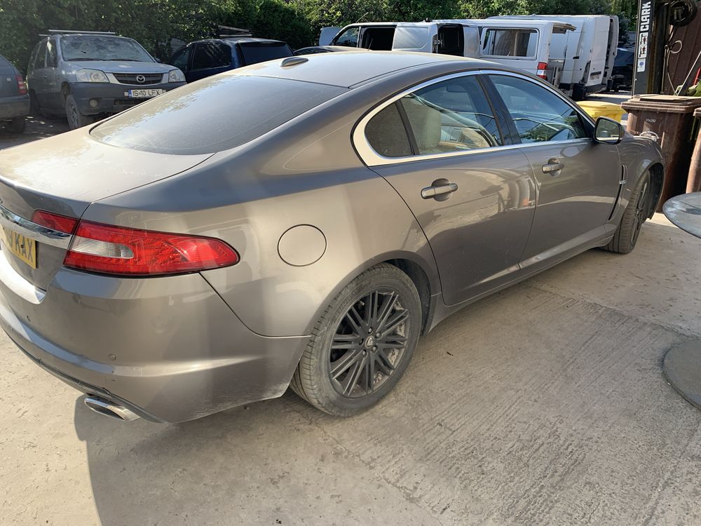 Piese jaguar xf motor 3.0 306 dt