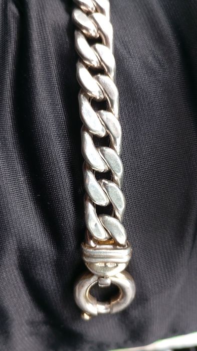 Vând brățară masivă 40 grame