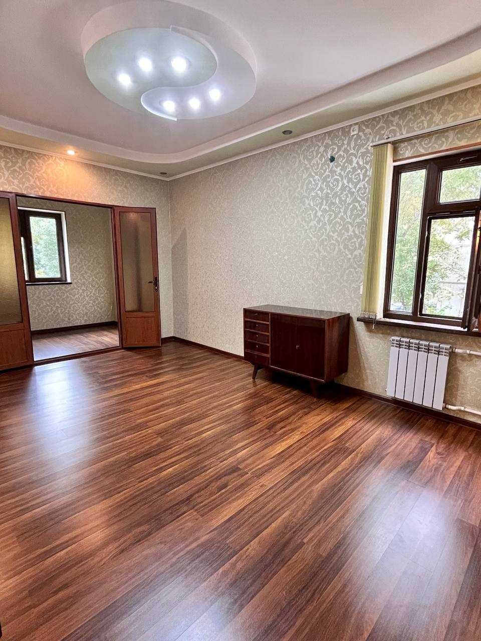 Продается своя 2-х комнатная квартира. В отличном состоянии.