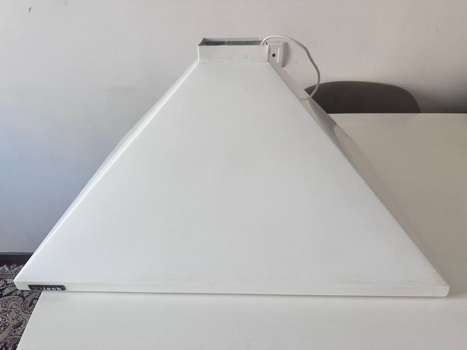 Продам Вытяжку не исптльзованная