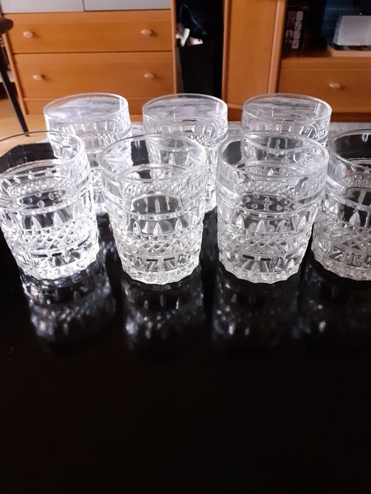 Кристални чаши различни видове
