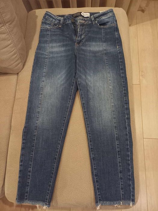 Дънки  . Нови.  Неизползвани