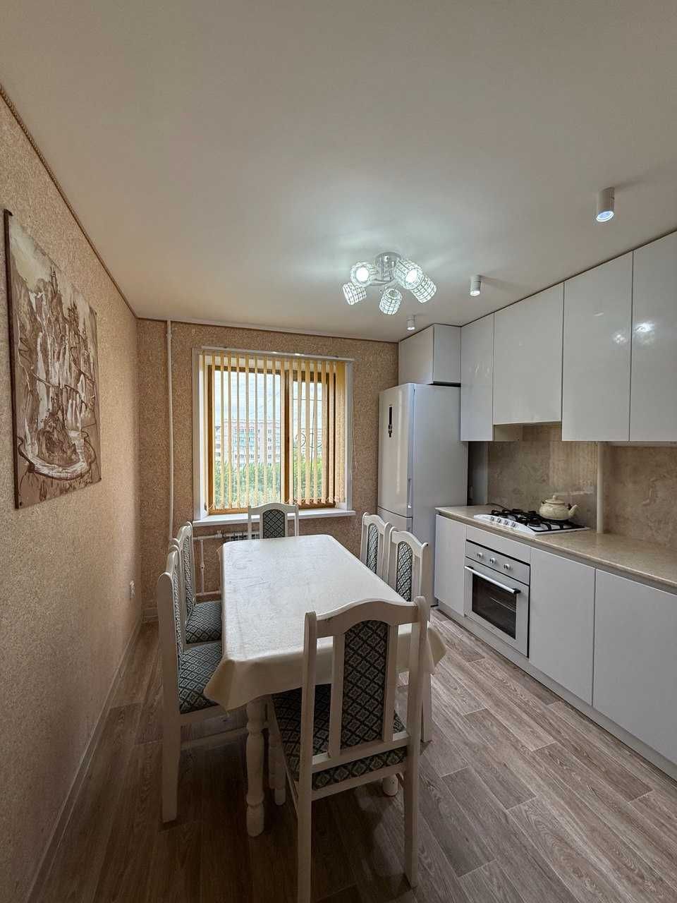 2-комн. квартира, 50.4м², р-н СХИ.