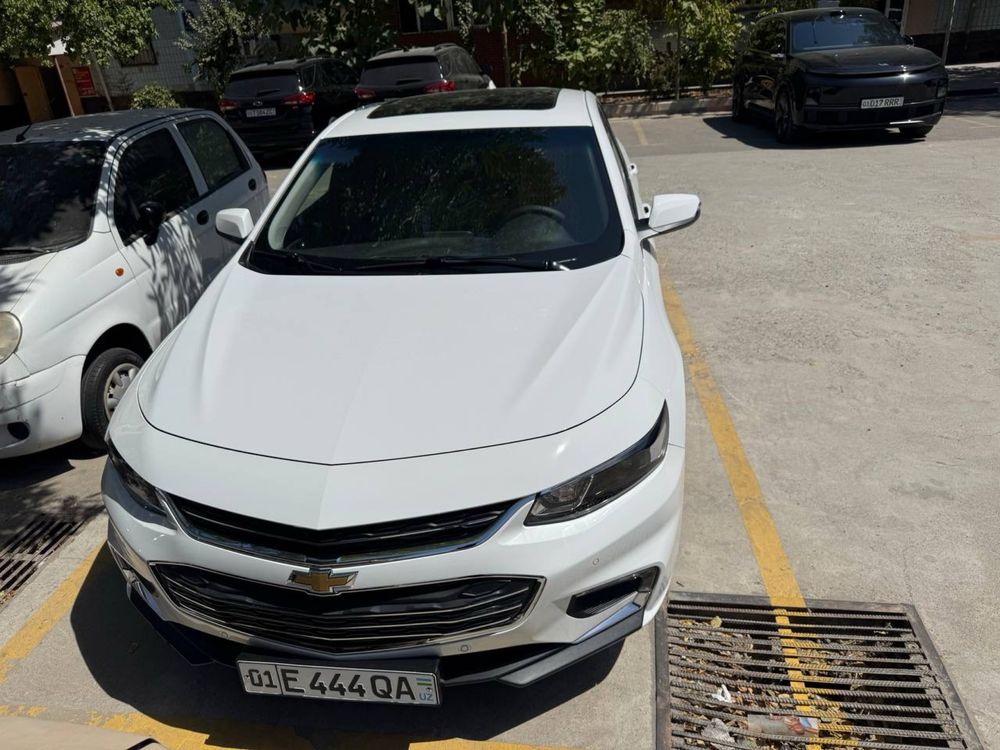 Malibu 2.4 sotiladi