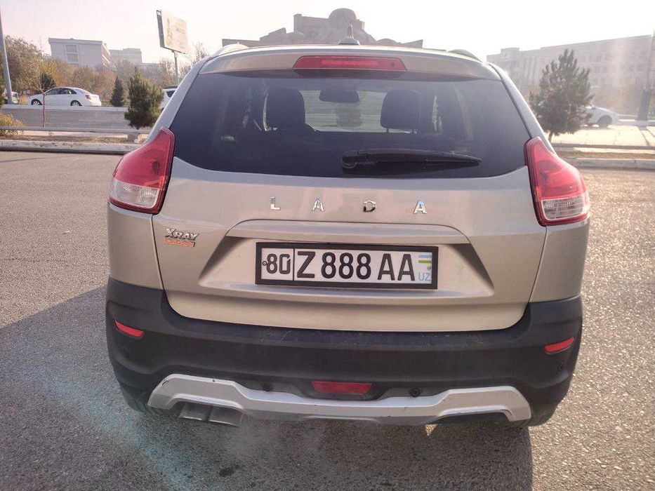 LADA XRAY Cross 2019 декабрь | Механика | 118 410 км
