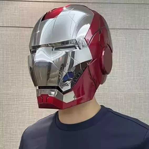 Реалистична Моторизирана маска Iron Man Железния човек Гласови команди