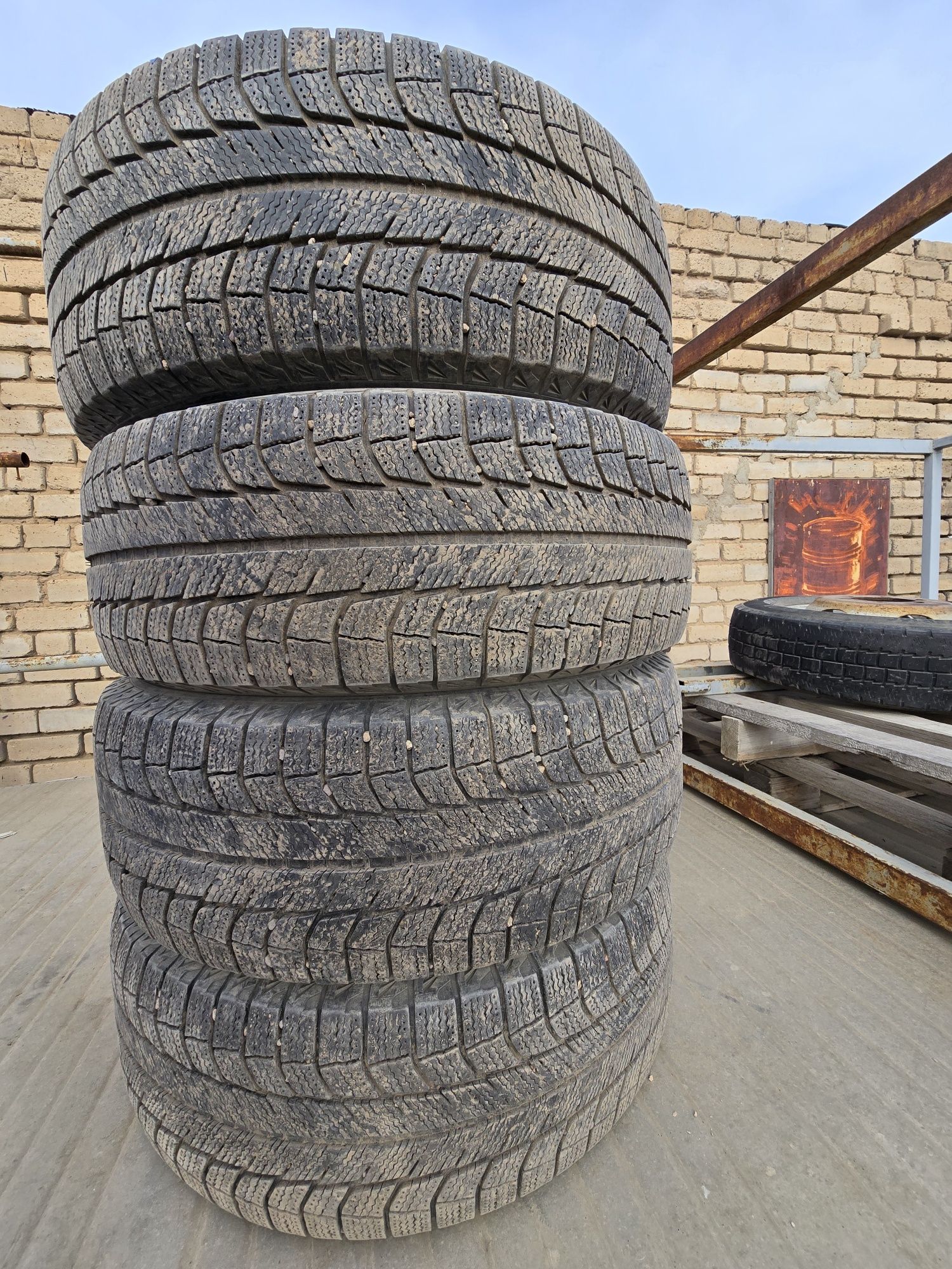 MICHELIN Latitude X-Ice 2 265/60 R18
