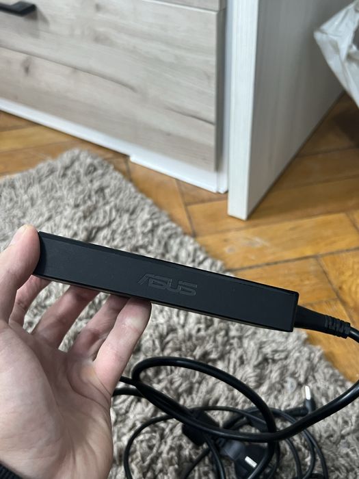 Incarcator laptop ASUS 180W