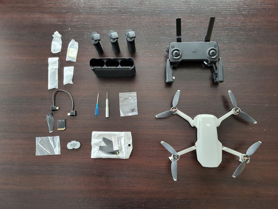 DJI Mavic Mini Fly More Combo - дрон с история(в YouTube канала ми)