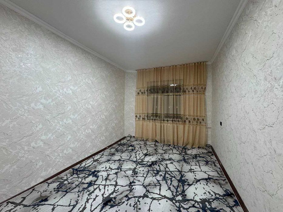 3 хонаик квартира 4 этаж 5 микр, жомий