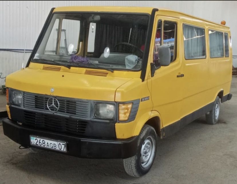 Продам Mercedes-Benz 308D