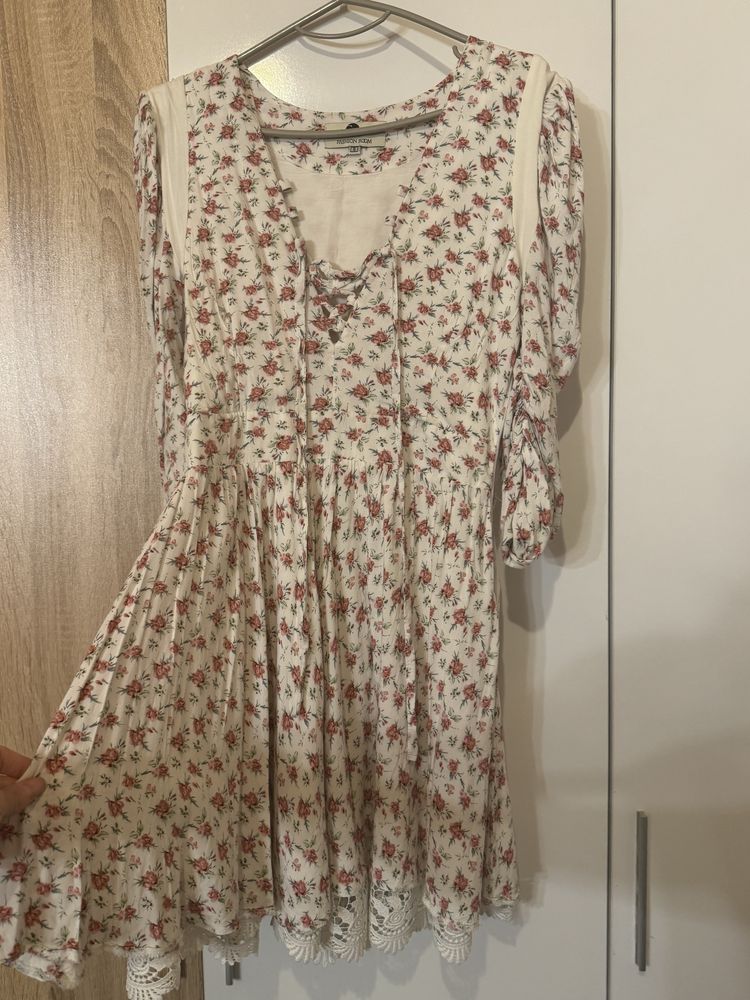 Рокля Fashion room