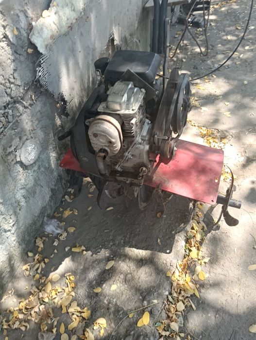 Vând motosapa honda GC 160