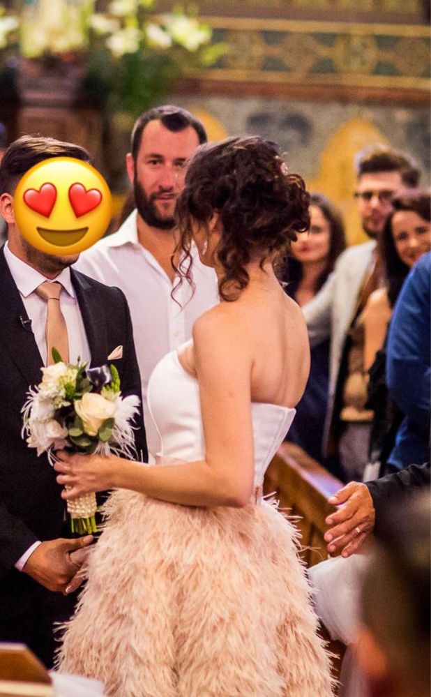 Rochie ocazie pene de strut / nuntă / ocazie / rochie mireasa