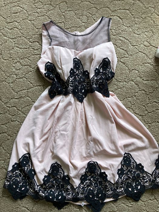 Дамска рокля