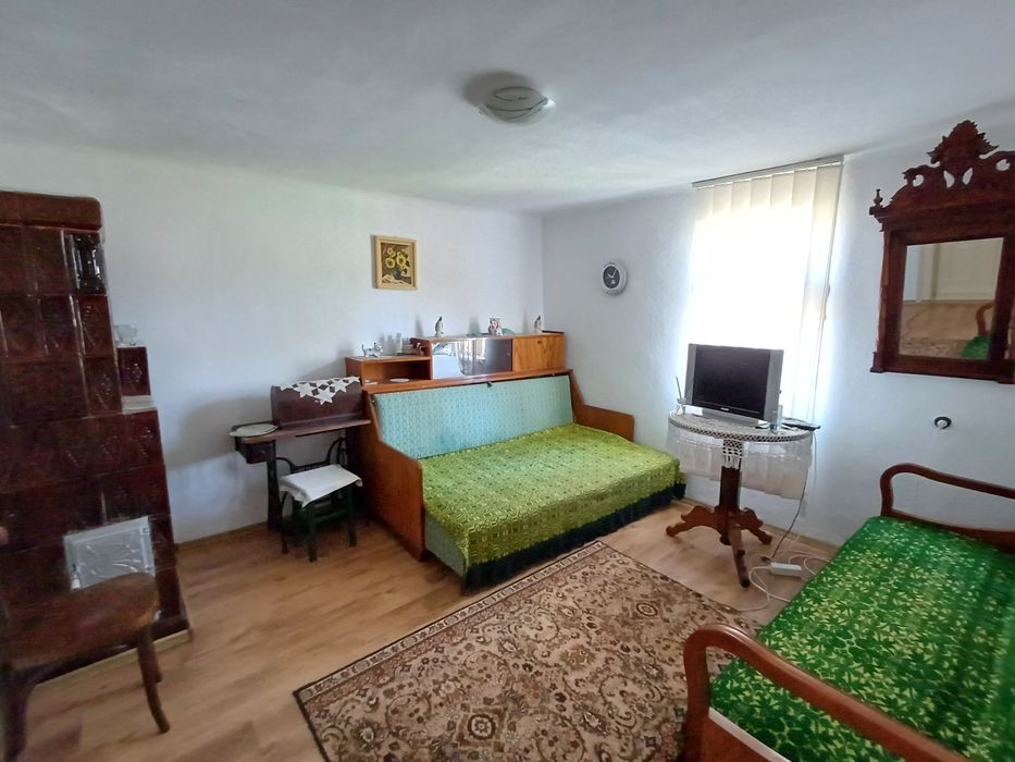 De vânzare casă si teren Pănătău