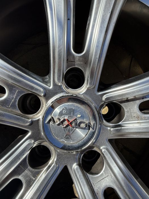 Гуми с джанти за BMW X5