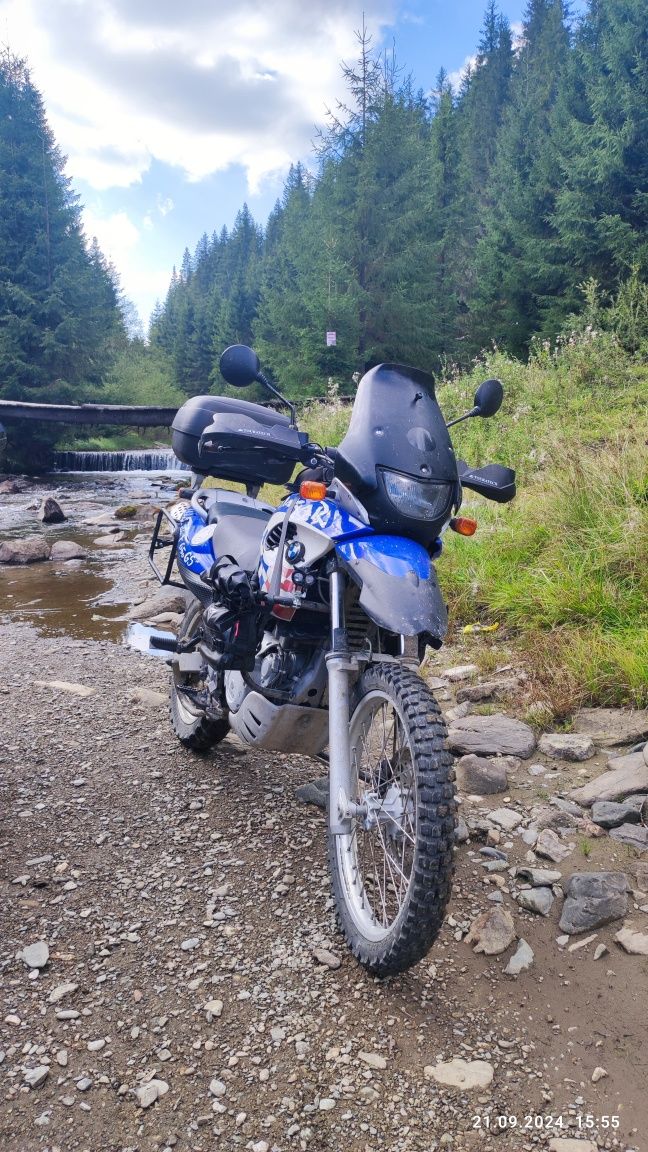 Vând BMW DAKAR 650. Sau schimb cu auto