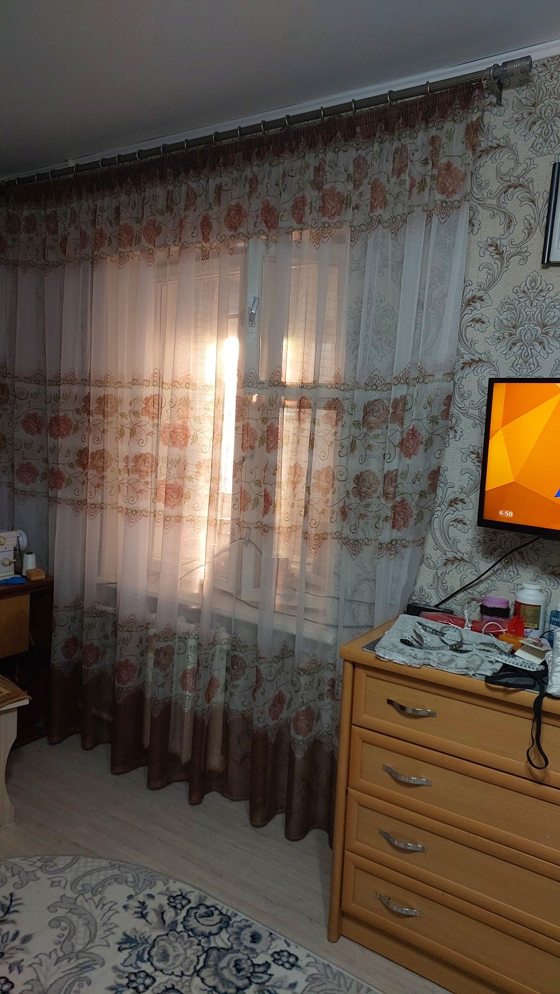 Продаются лёгкие и практичные готовые занавески шириной 8м × 2,5м высо