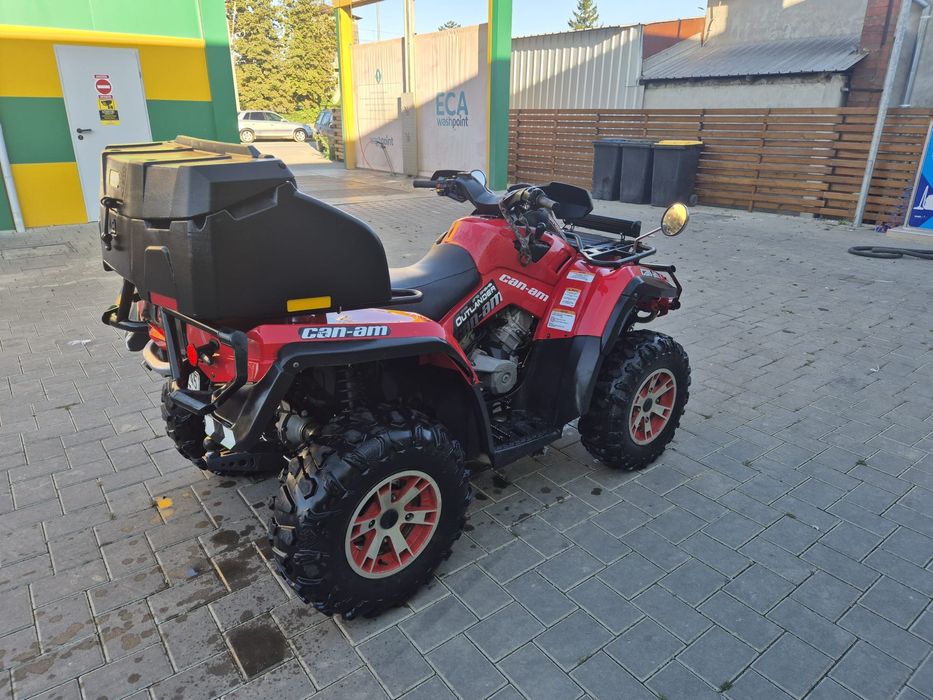 ATV CAN AM  bombardier  650 cc