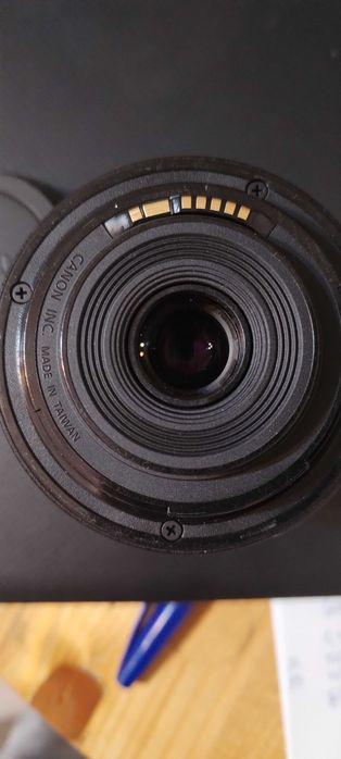 obiectiv Canon EFS 10 - 18 mm cu stabiliz image, focus manual/automat