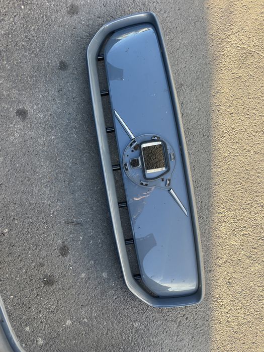 Броня Volvo XC40 2019- и решетка