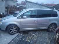 dezmembrez vw touran